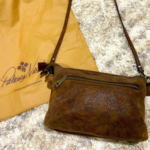 Patricia Nash crossover bag